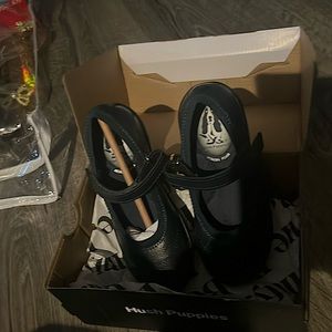 Reese navy hush puppies size 10 1/2 New In Box